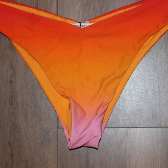 NWT WeWoreWhat Delilah Bikini Bottom in baby pink Multi Women's Size Large - Picture 2 of 7